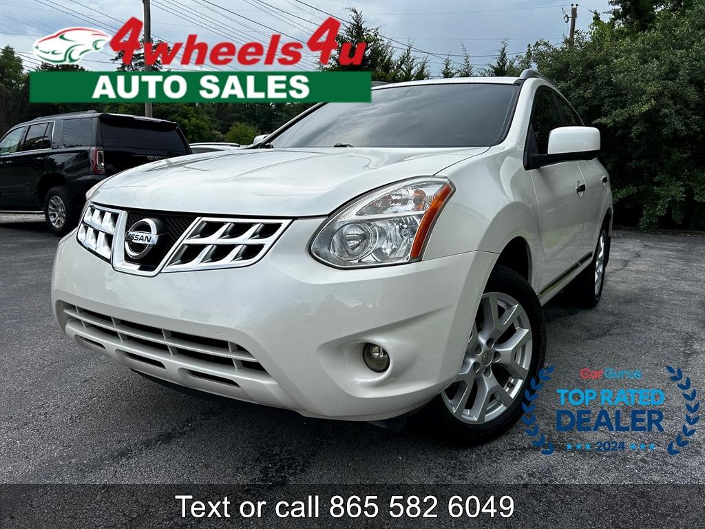 2013 Nissan Rogue's photo